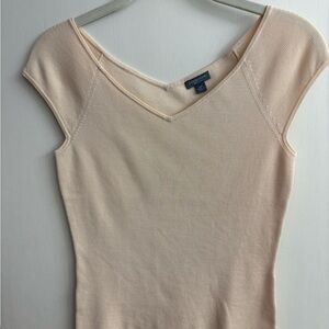 Ann Taylor Cream Fitted Cap Sleeve Blouse